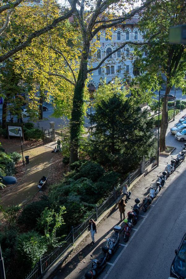 Casa Juli: 70Mq-Centro-Trieste Eksteriør billede